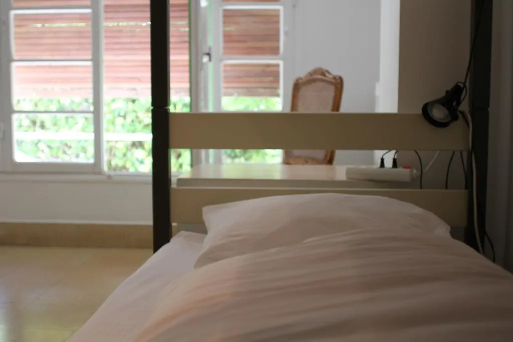 Cassis Hostel