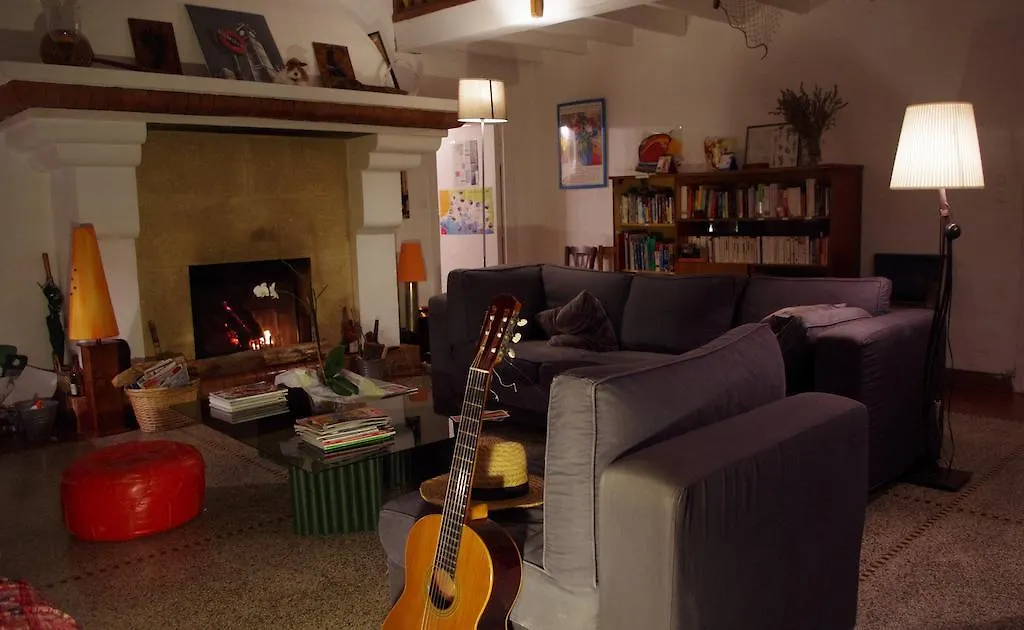 Cassis Hostel