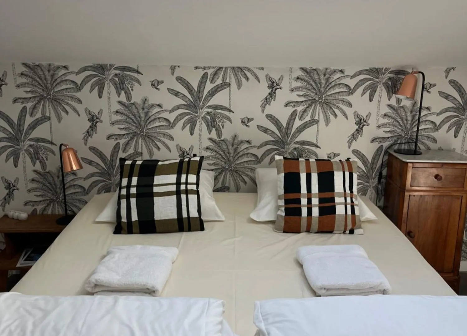 Cassis Hostel