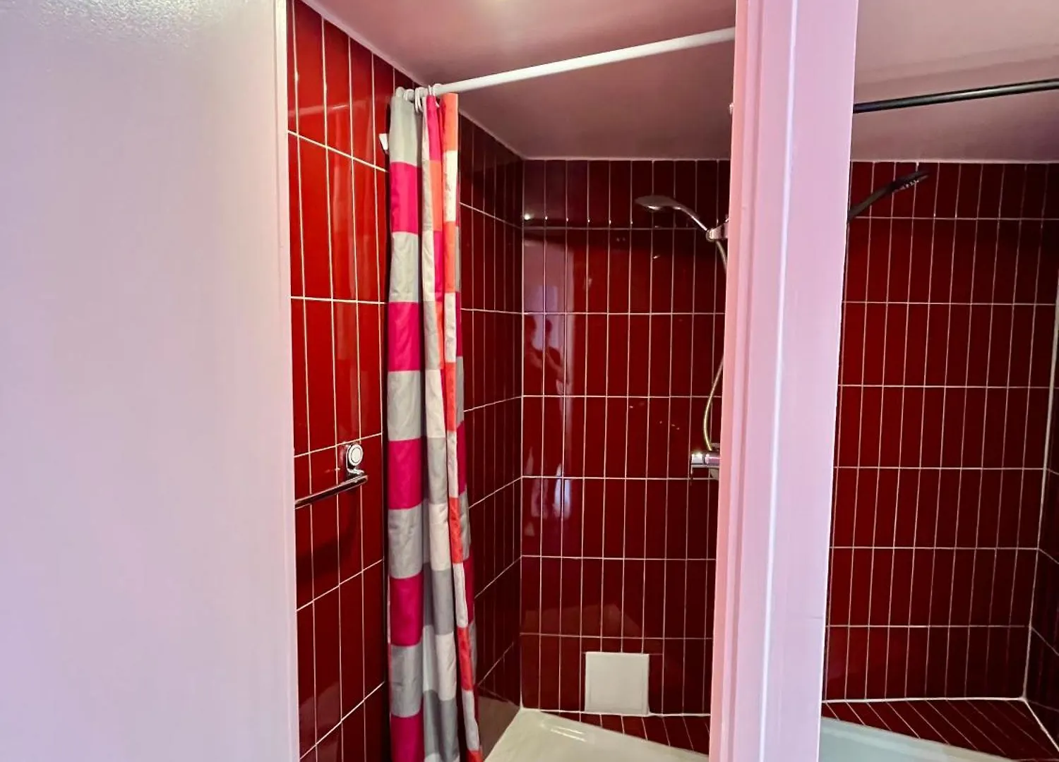 Cassis Hostel