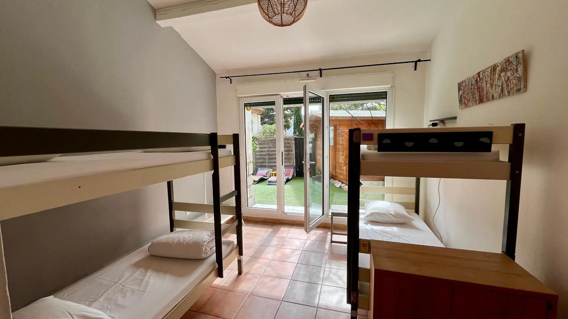 Cassis Hostel France